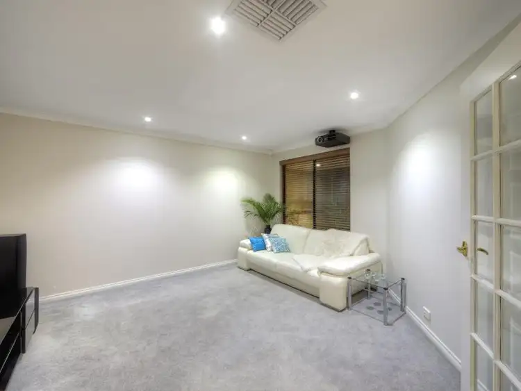 Seventh view of Homely house listing, 2 Kew Way, Success WA 6164
