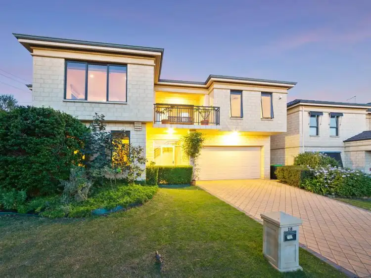 18 Corbett Street, Scarborough WA 6019