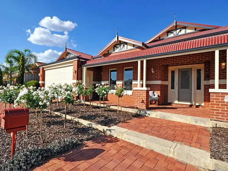 12 Arrowsmith Ave, Ellenbrook WA 6069