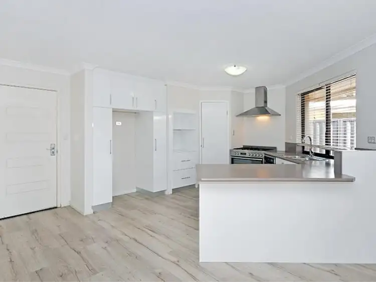 Fourth view of Homely house listing, 28 Beechwood Circle, Aveley WA 6069