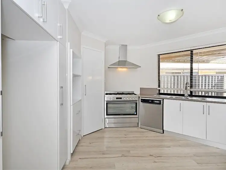 Fifth view of Homely house listing, 28 Beechwood Circle, Aveley WA 6069