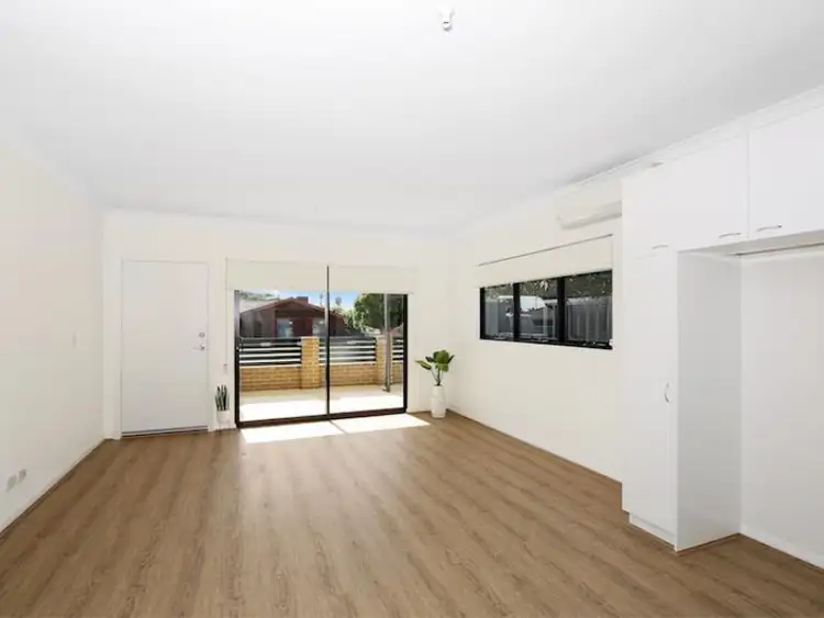 Fifth view of Homely apartment listing, 10/15 Forward Street, Mandurah WA 6210