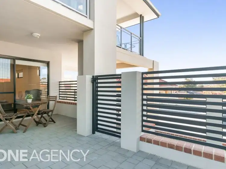 1/7 Birdwood Road, Melville WA 6156