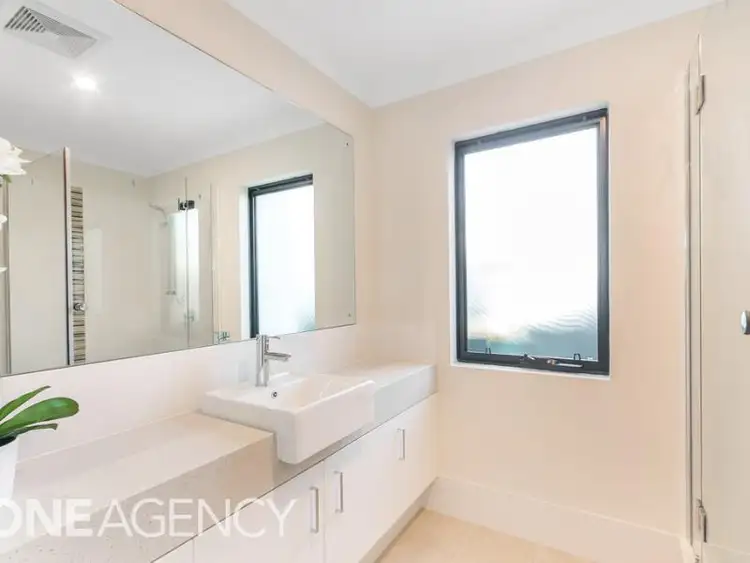 Sixth view of Homely apartment listing, 1/7 Birdwood Road, Melville WA 6156