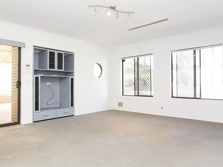 Second view of Homely house listing, 7 Sassoon Place, North Lake WA 6163