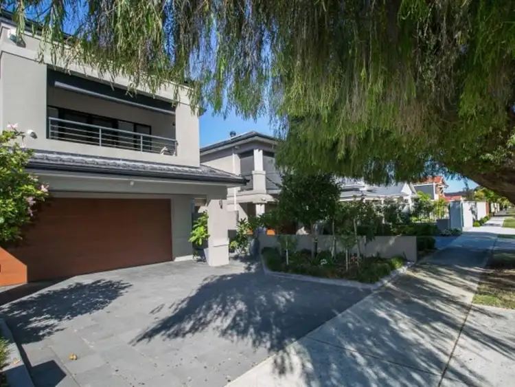 76 Robert Street, Como WA 6152