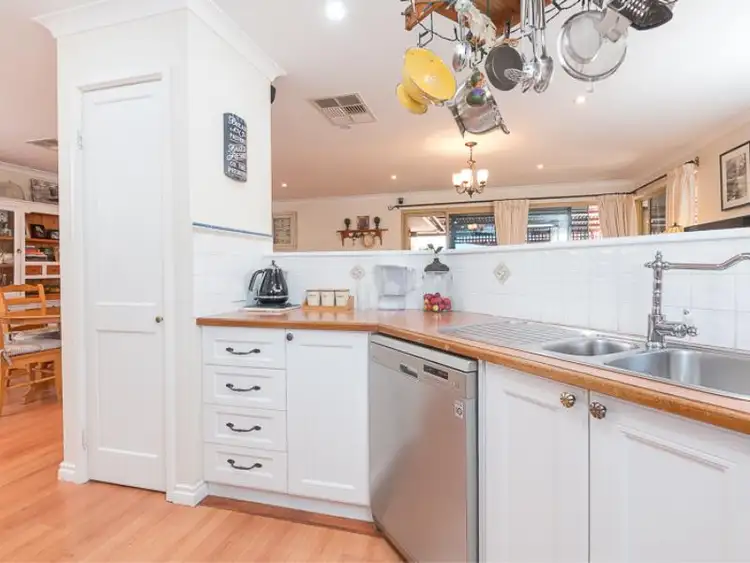 Sixth view of Homely house listing, 5 Arkley Court, Erskine WA 6210