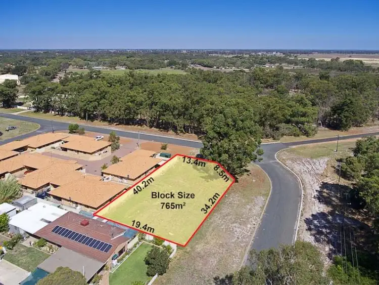 1 Longo Avenue, Pinjarra WA 6208