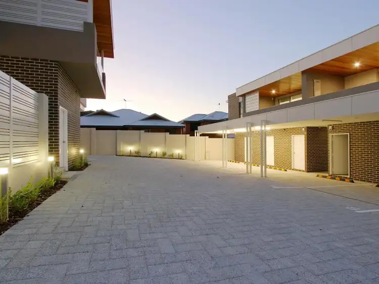 Sixth view of Homely apartment listing, 2/323 Hector Street, Tuart Hill WA 6060