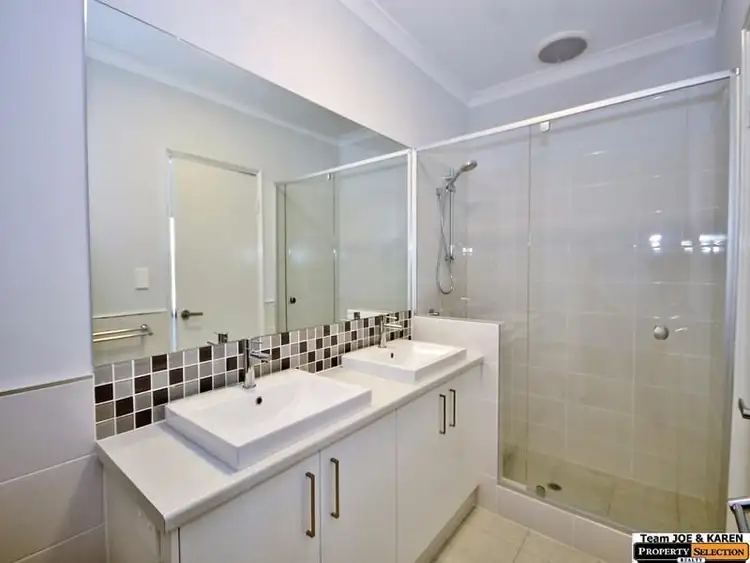 Sixth view of Homely villa listing, a/25 Findon Crescent, Westminster WA 6061