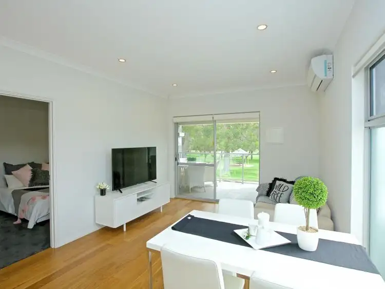 Fourth view of Homely apartment listing, 7/16 King George Street, Innaloo WA 6018