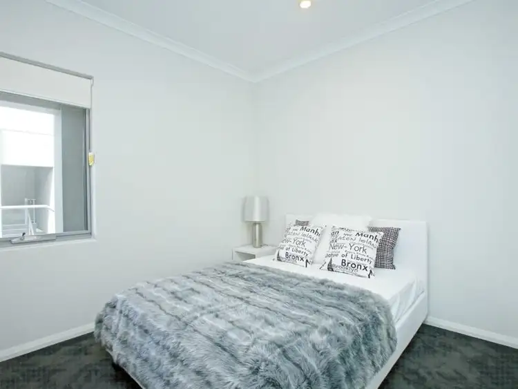 Sixth view of Homely apartment listing, 7/16 King George Street, Innaloo WA 6018