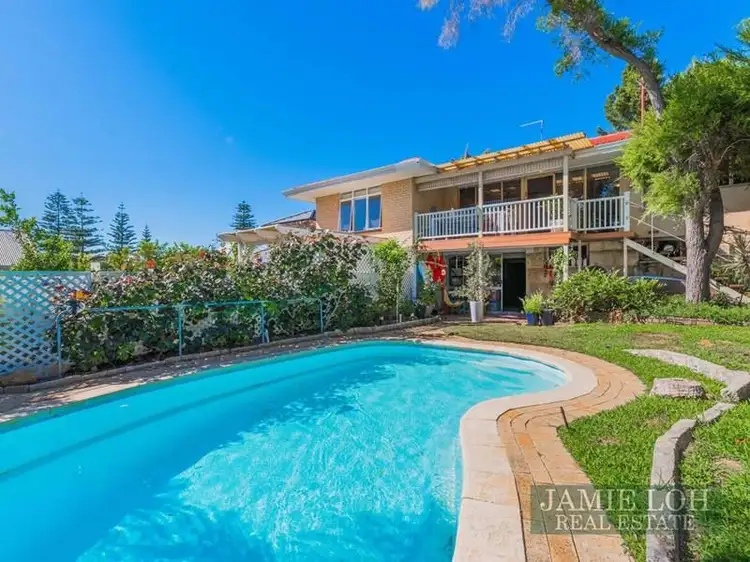 34 Hawkstone Street, Cottesloe WA 6011