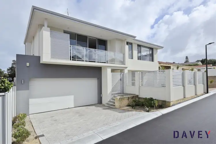 86C Gildercliffe Street, Scarborough WA 6019