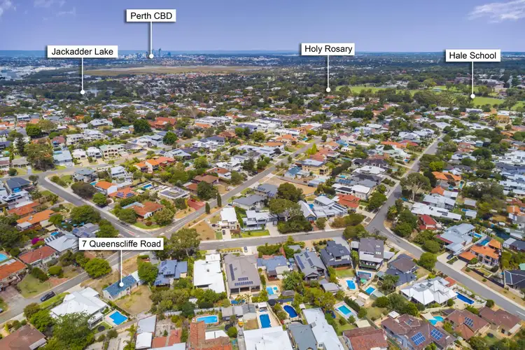 Third view of Homely house listing, 7 Queenscliffe Road, Doubleview WA 6018
