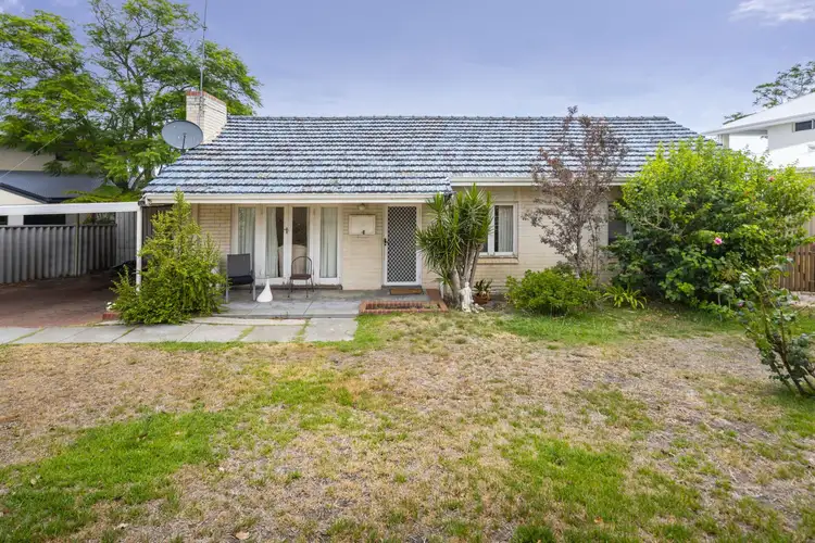 Fourth view of Homely house listing, 7 Queenscliffe Road, Doubleview WA 6018