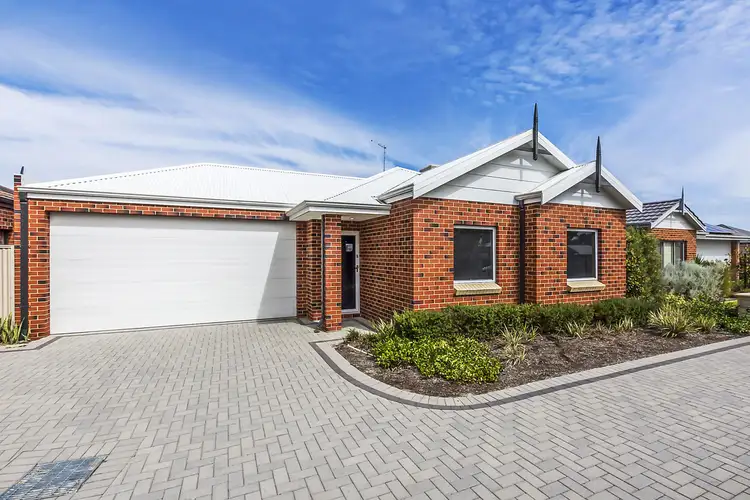Main view of Homely unit listing, 2/8 Seaspray Place, Waikiki WA 6169