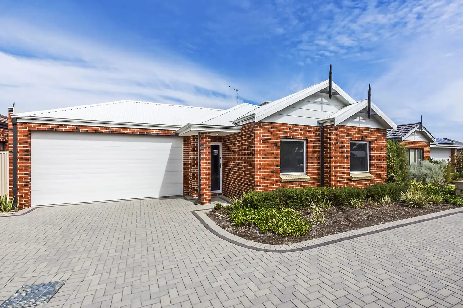 Main view of Homely unit listing, 2/8 Seaspray Place, Waikiki WA 6169