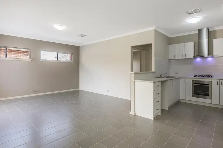 Fifth view of Homely unit listing, 2/8 Seaspray Place, Waikiki WA 6169