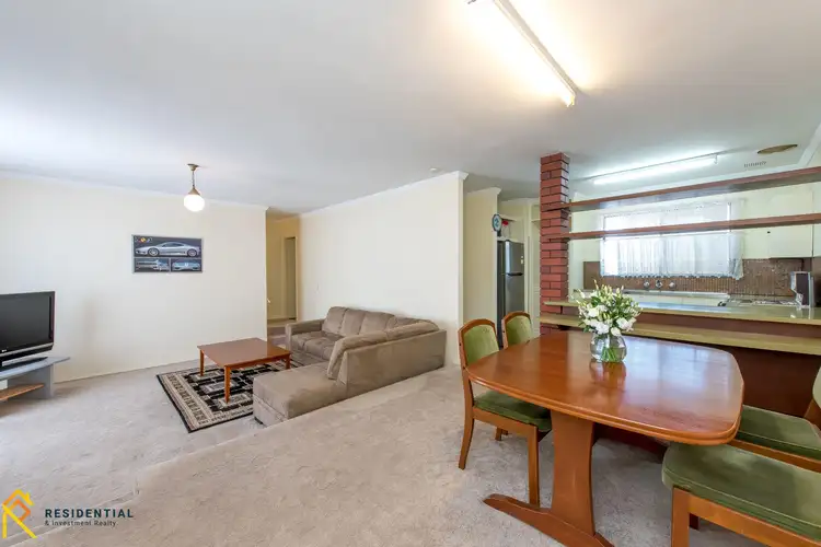 Fifth view of Homely semi-detached listing, 136 Rosewood Avenue, Woodlands WA 6018