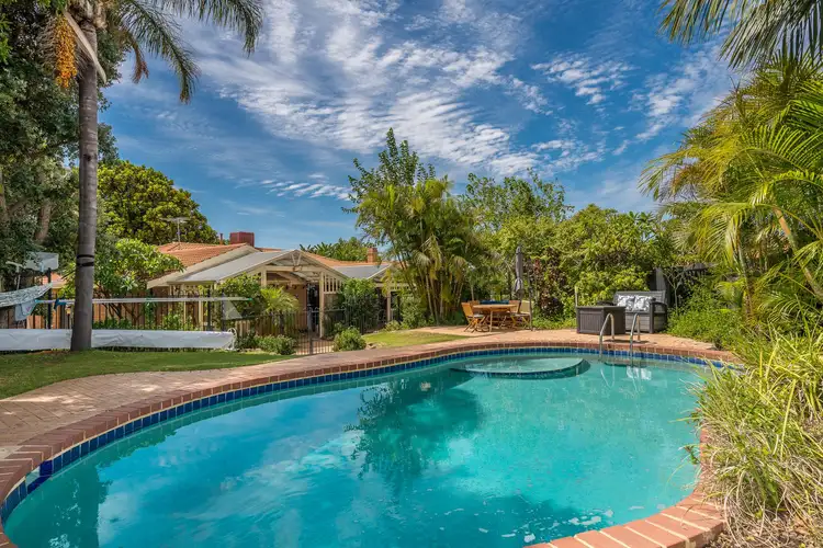 30 Calbourne Way, Kingsley WA 6026