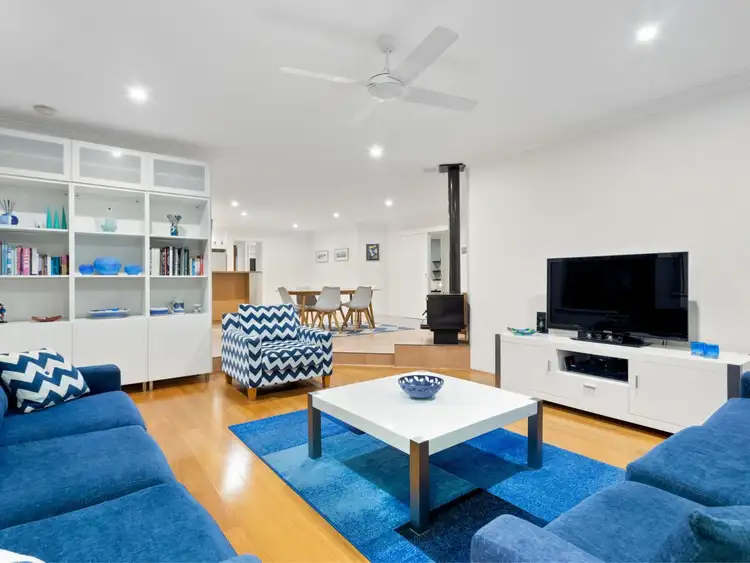 Sixth view of Homely house listing, 8 Cinnabar Place, Carine WA 6020