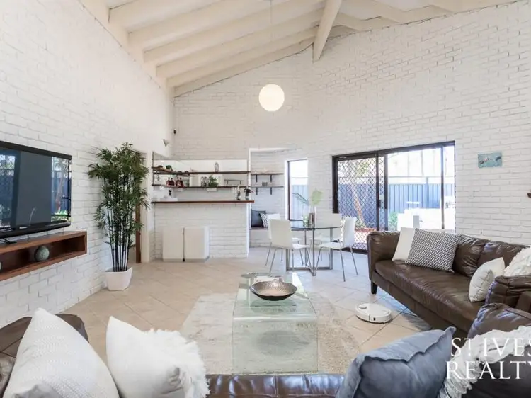 Fourth view of Homely house listing, 14 Urwick Court, Kardinya WA 6163
