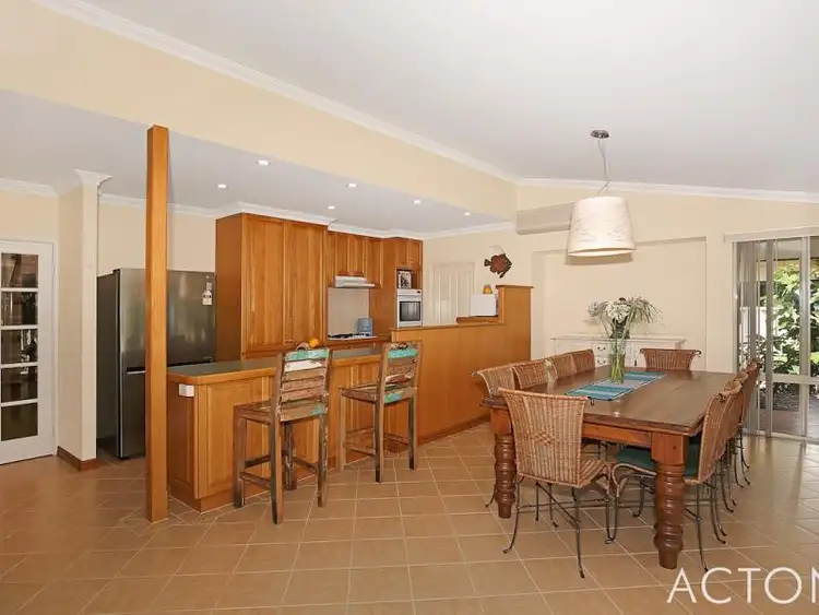 Fifth view of Homely house listing, 11 Chennile Vista, Halls Head WA 6210