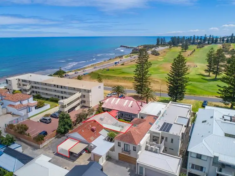 2/1 Pearse Street, Cottesloe WA 6011