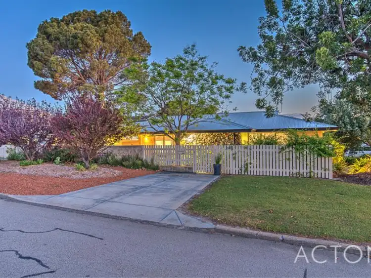 1 Tilney Street, Booragoon WA 6154