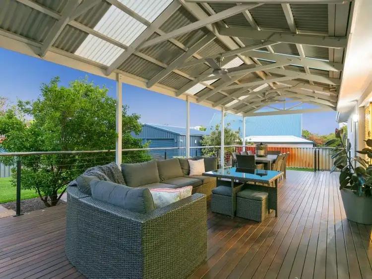 24 Geneff Street, Innaloo WA 6018