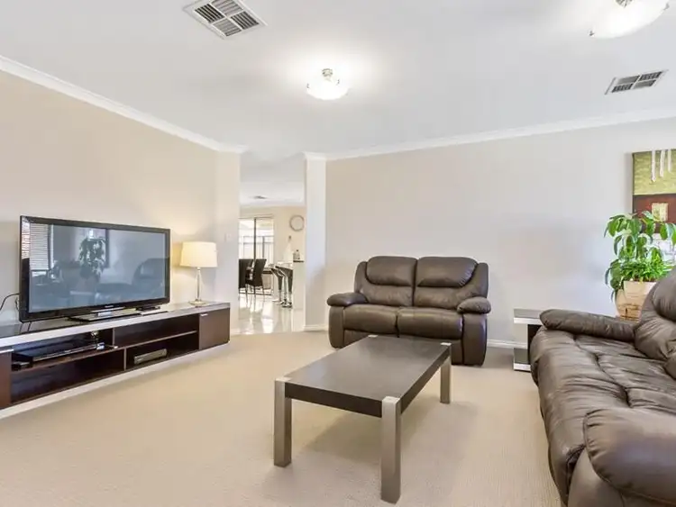 Sixth view of Homely house listing, 18 Galveston Bend, Success WA 6164