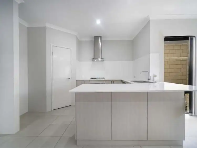 11c Olebury Street, Nollamara WA 6061