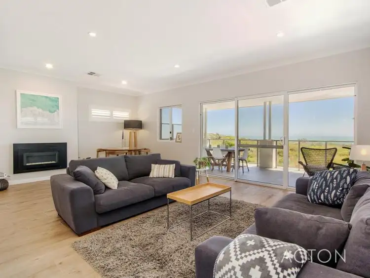 Sixth view of Homely house listing, 4 Coral Court, Halls Head WA 6210