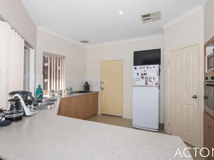 Fifth view of Homely house listing, 5 Calytrix Way, Halls Head WA 6210