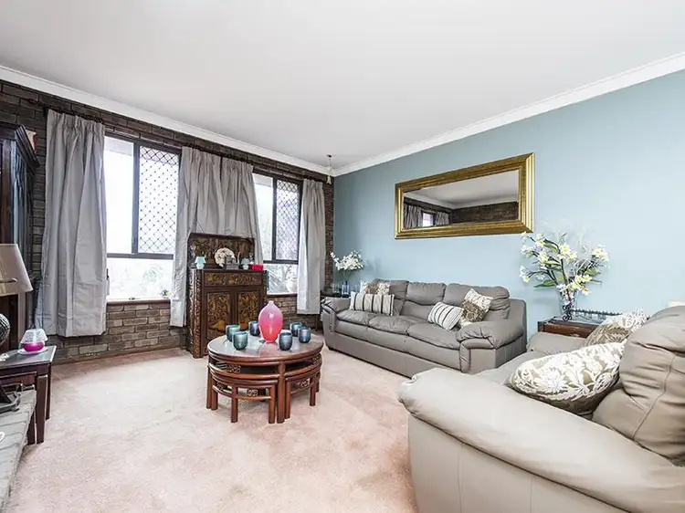 Second view of Homely house listing, 32 Moore Gardens, Kardinya WA 6163