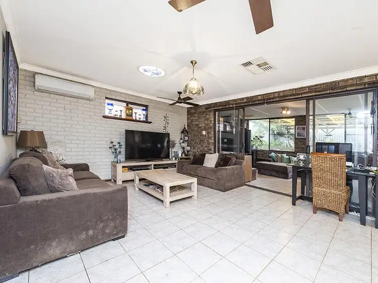 Fifth view of Homely house listing, 32 Moore Gardens, Kardinya WA 6163
