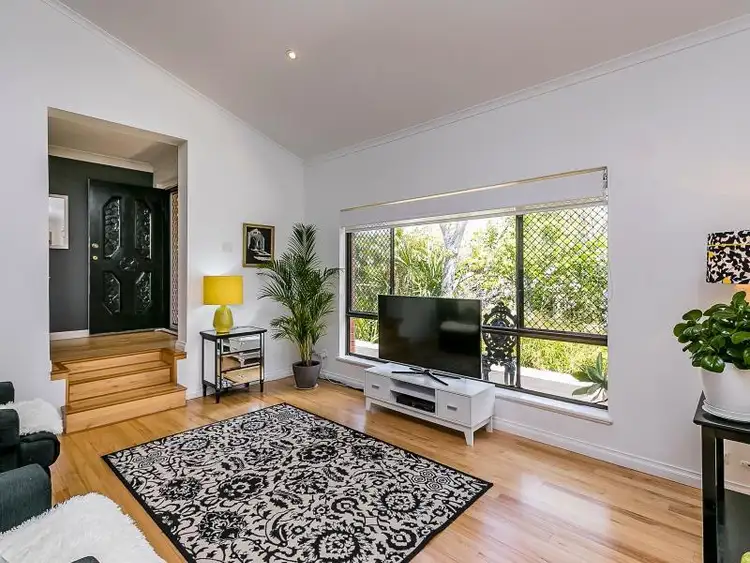 61 Sycamore Drive, Duncraig WA 6023