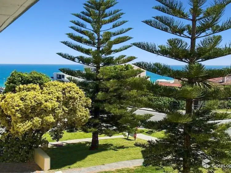 18/15 Eric Street, Cottesloe WA 6011