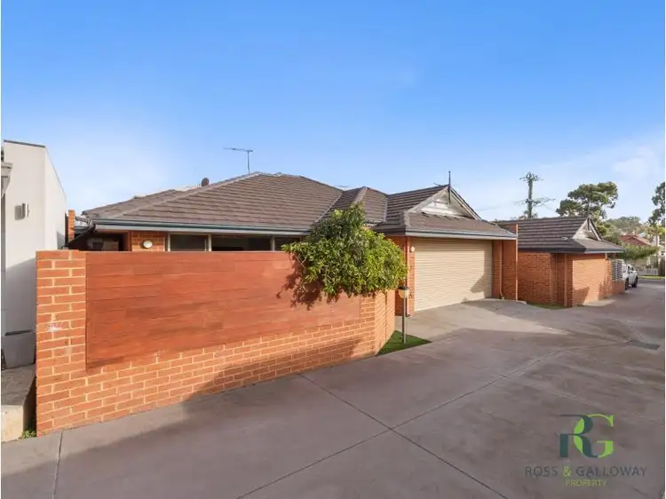 2/18 Point Walter Road, Bicton WA 6157