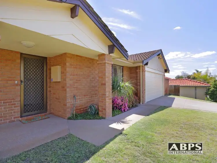 27 Goddard Way, Bull Creek WA 6149