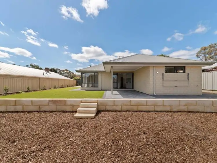 17 Poets Lane, Kalamunda WA 6076