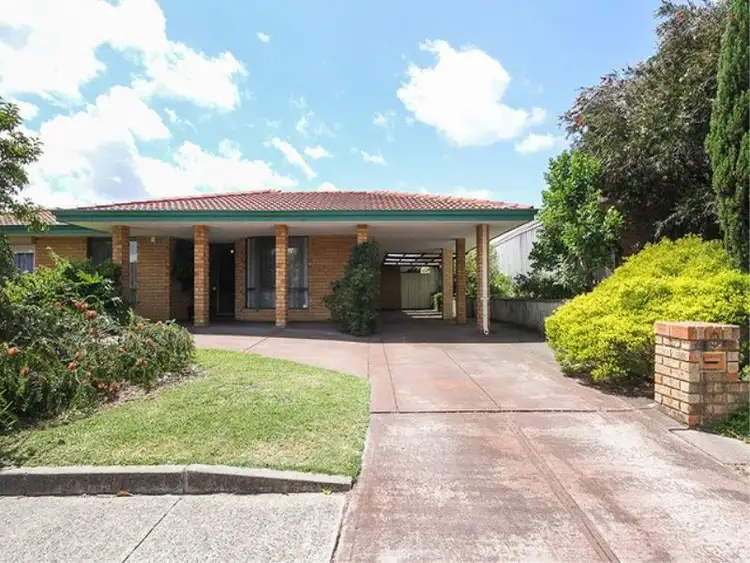 9 Farrington Road, Leeming WA 6149