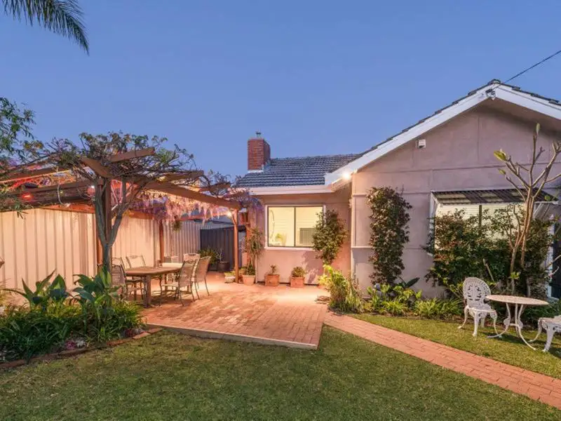 Main view of Homely house listing, 8 Bates Road, Innaloo WA 6018