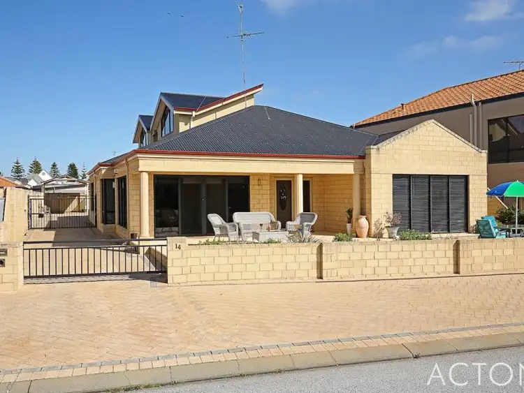 Fifth view of Homely house listing, 14 San Marco Quays, Halls Head WA 6210