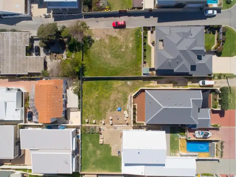 Second view of Homely house listing, 9 Leach Street, Marmion WA 6020