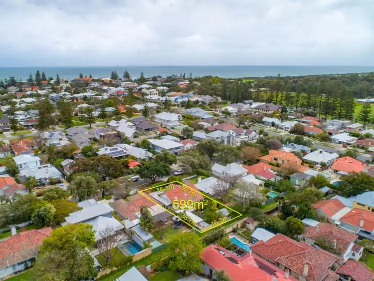 8 Federal Street, Cottesloe WA 6011