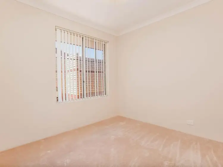 Sixth view of Homely unit listing, 14/10 Elanora Drive, Cooloongup WA 6168