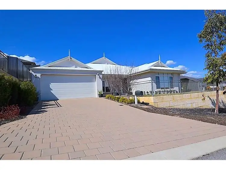 16 Kalbarri Pass, Jane Brook WA 6056
