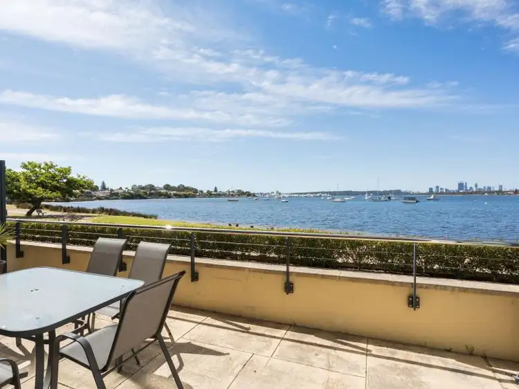 NG7/70 Canning Beach Road, Applecross WA 6153